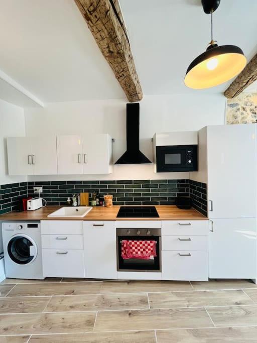 Superbe Appartement Au Coeur Du Mourillon Refais A Neuf Proche Des Plage Toulon Exterior foto